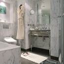 Bathroom Junior Suite Hotel Balzac Paris