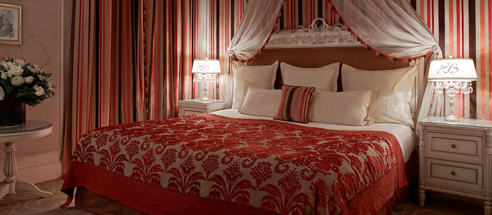 Executive & Deluxe Rooms Hotel Balzac